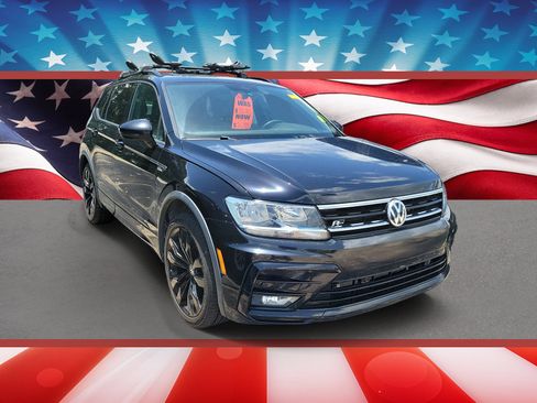 Used 2021 Volkswagen Tiguan SE R-Line AWD/4WD image 1