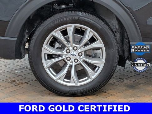 Certified 2023 Ford Explorer XLT w/ Equipment Group 202A image 10