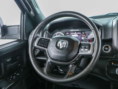 Used 2022 RAM 2500 Tradesman AWD/4WD image 13