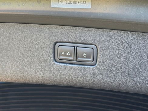 Used 2026 Genesis GV80 2.5T AWD/4WD image 24