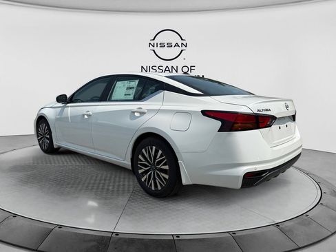 New 2026 Nissan Altima 2.5 SV FWD image 3