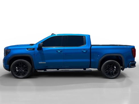 Used 2022 GMC Sierra 1500 Elevation AWD/4WD image 2