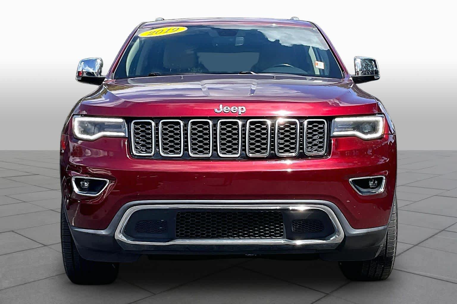 Used 2019 Jeep Grand Cherokee Limited w/ Luxury Group II RWD image 4