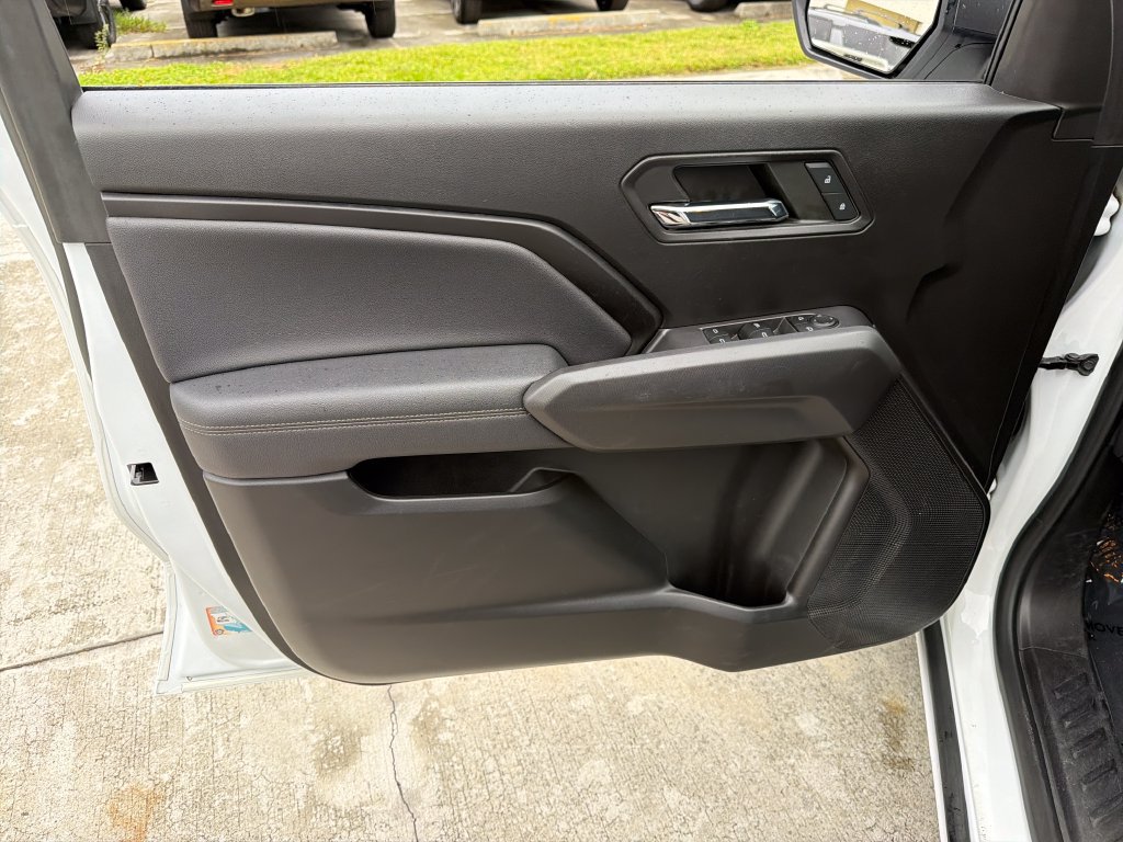 Used 2023 Chevrolet Colorado LT w/ LT Convenience Package RWD image 16