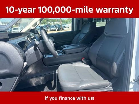 Used 2025 Ford Expedition Max Active AWD/4WD image 24