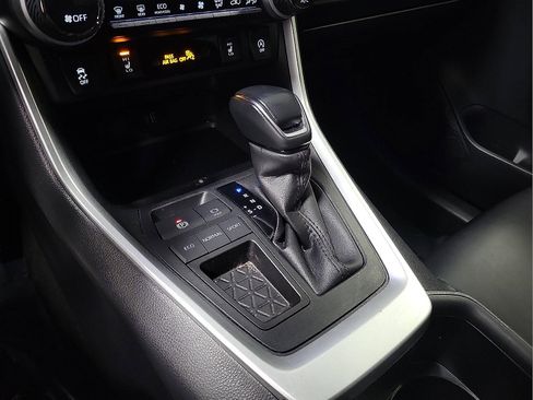 Certified 2023 Toyota RAV4 XLE Premium image 18