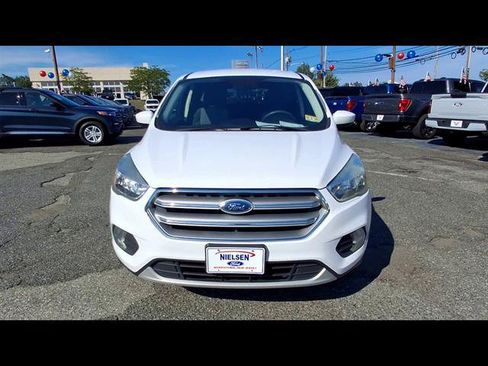 Certified 2017 Ford Escape SE w/ SE Cold Weather Package AWD/4WD image 3