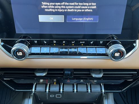 New 2026 GMC Canyon AT4 w/ Technology Plus Package image 27