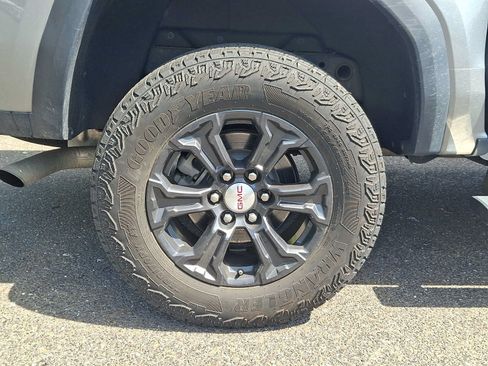 Used 2023 GMC Canyon Elevation w/ Convenience Package RWD image 5