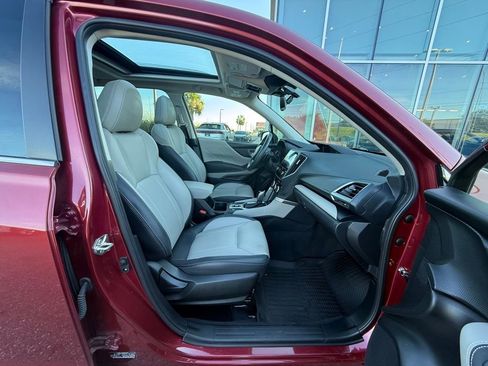 Used 2023 Subaru Forester Limited image 41