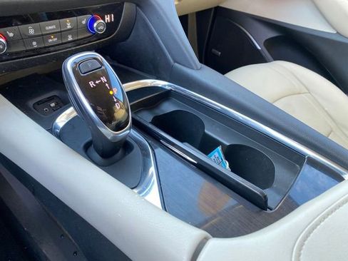 Certified 2021 Buick Enclave Essence w/ Sound and Sites Package image 12