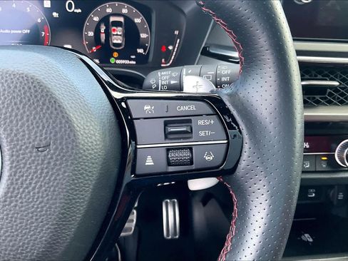 Used 2025 Acura ADX A-Spec image 21