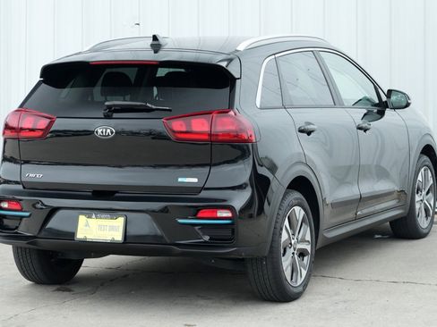 Used 2020 Kia Niro EX image 48