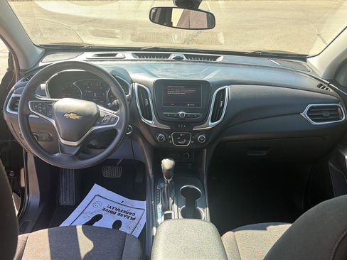 Used 2022 Chevrolet Equinox LT FWD image 32