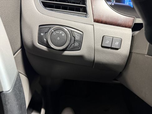 Used 2013 Ford Edge Limited AWD/4WD image 15