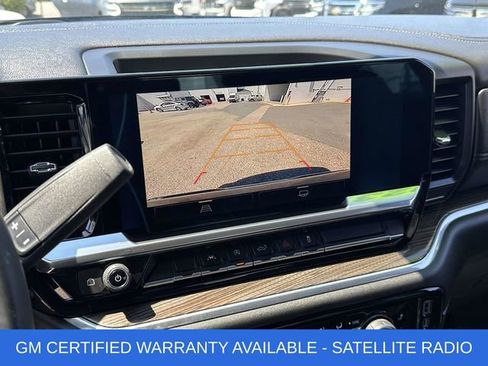 Used 2023 Chevrolet Silverado 1500 LT AWD/4WD image 4