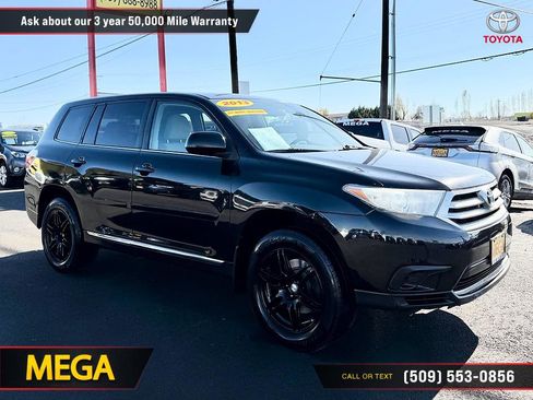 Used 2013 Toyota Highlander 4WD w/ Cold Weather Pkg image 6