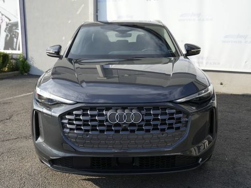 Used 2025 Audi Q5 Premium Plus w/ Premium Plus AWD/4WD image 5