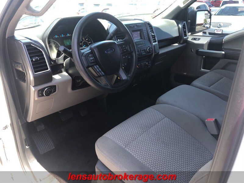 Used 2016 Ford F150 XLT RWD image 11