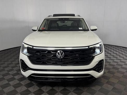 Used 2024 Volkswagen Atlas SEL Premium R-Line AWD/4WD image 11