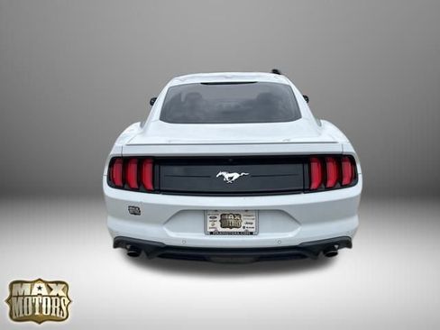 Used 2020 Ford Mustang Premium image 5