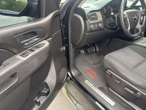Used 2011 GMC Sierra 1500 SLE AWD/4WD image 19