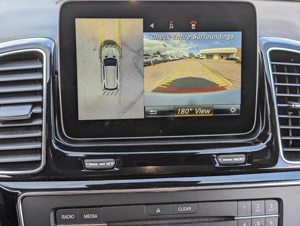Used 2019 Mercedes-Benz GLE 400 4MATIC image 18
