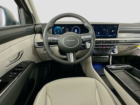 New 2026 Hyundai Tucson Limited image 19