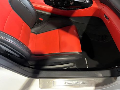 Used 2018 Mercedes-Benz AMG GT Roadster image 25