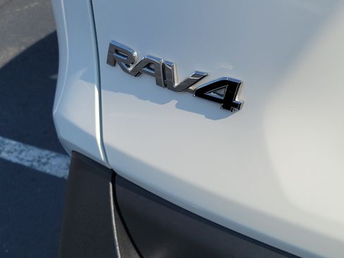 Certified 2024 Toyota RAV4 XLE FWD image 9