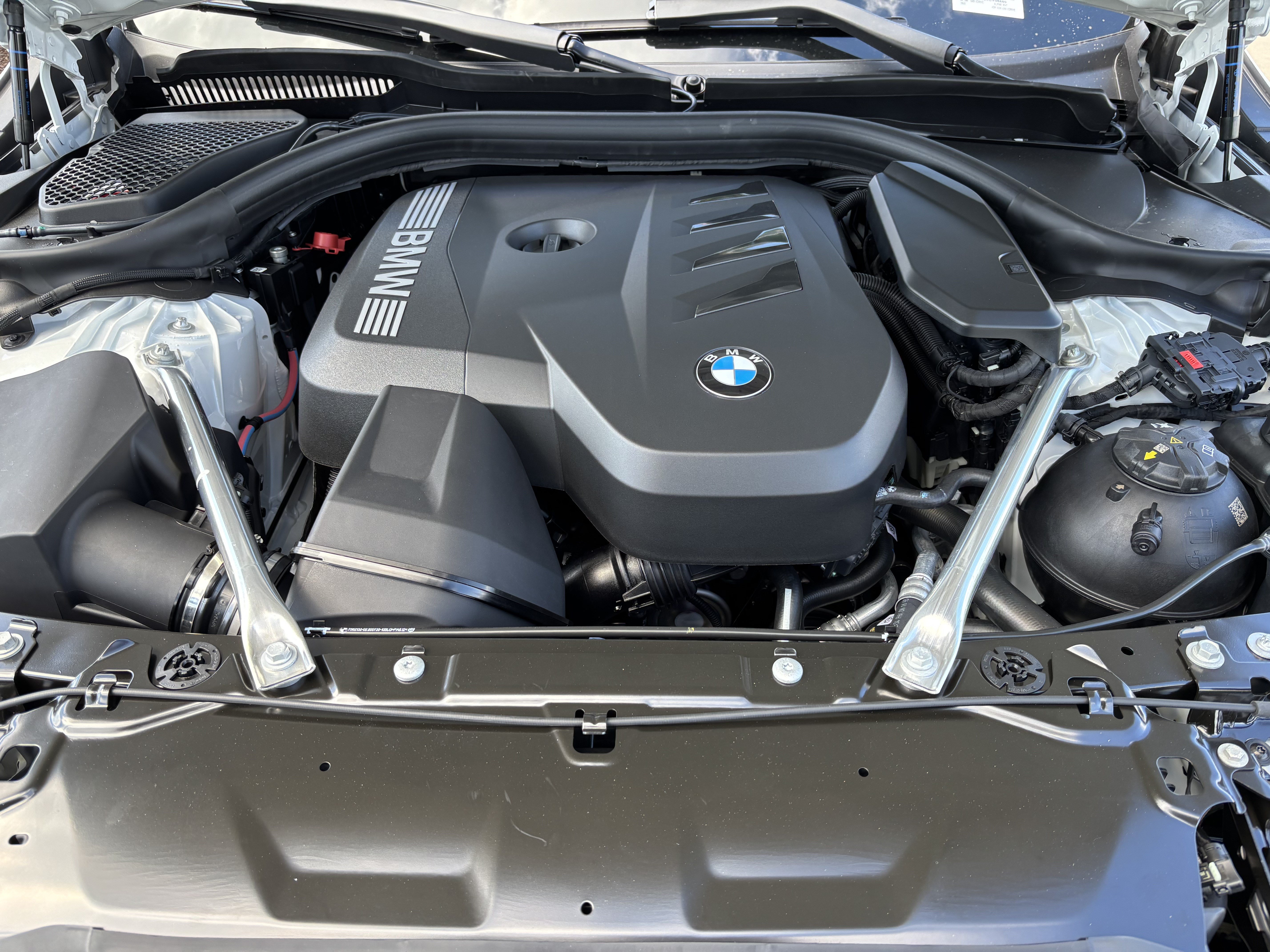 Certified 2026 BMW 530i xDrive AWD/4WD image 36