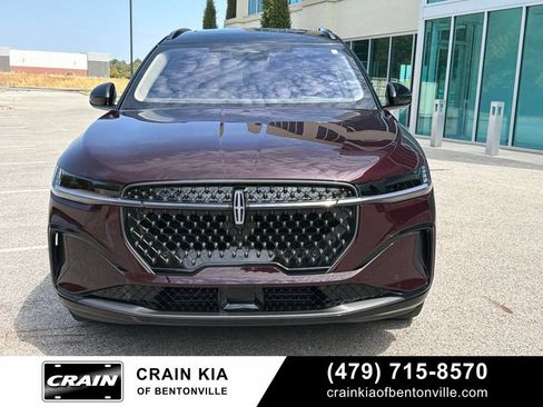 Used 2025 Lincoln Nautilus Reserve w/ Jet Appearance Package AWD/4WD image 13