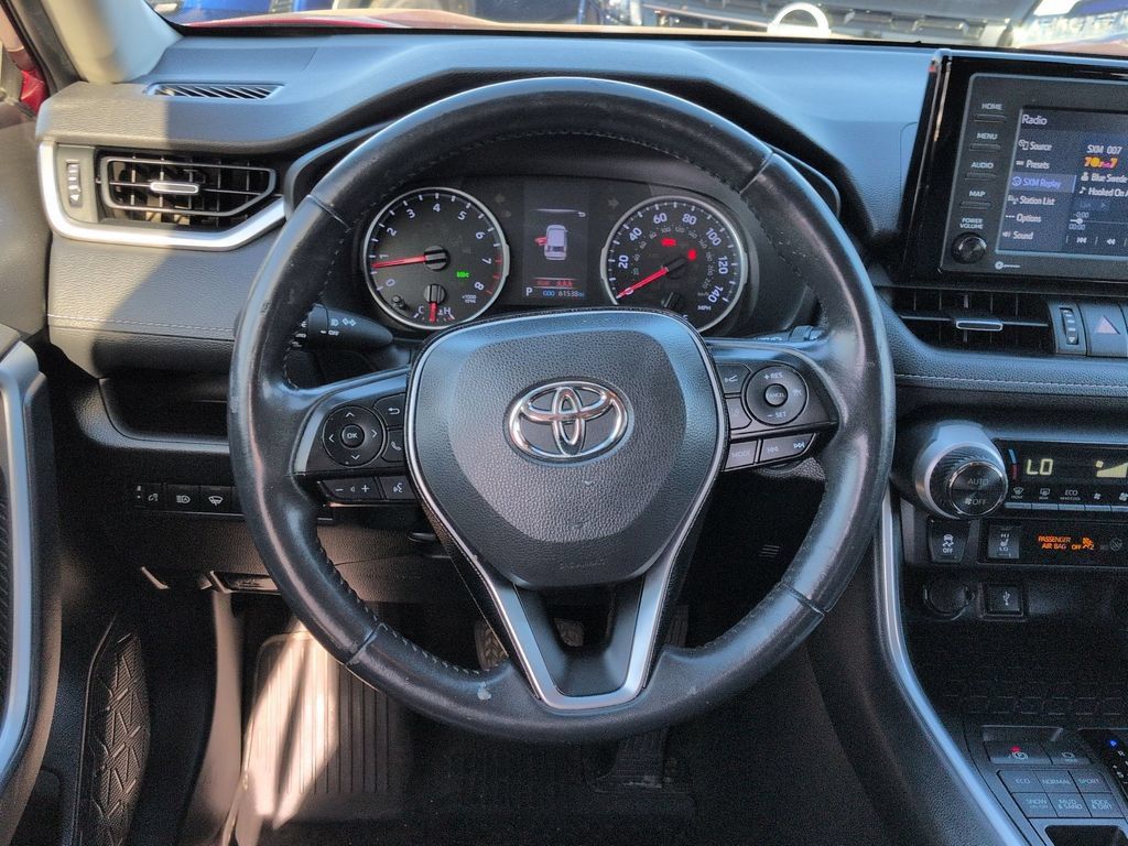 Used 2021 Toyota RAV4 XLE Premium AWD/4WD image 19