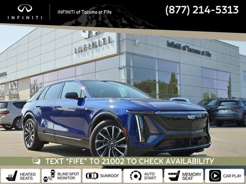 Used 2024 Cadillac Lyriq Sport image 1