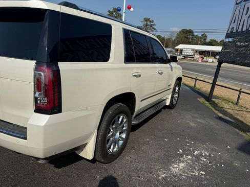 Used 2015 GMC Yukon Denali w/ Open Road Package image 6