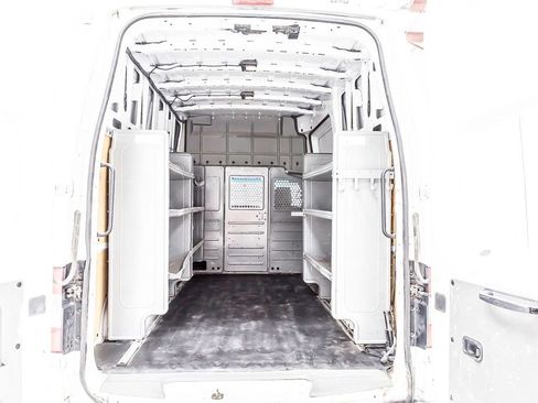 Used 2020 Nissan NV 2500 SV RWD image 35