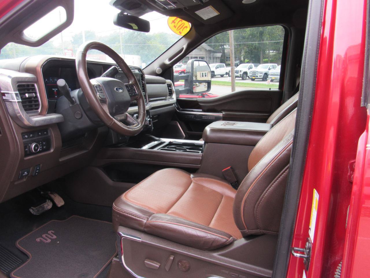 Used 2024 Ford F350 King Ranch w/ Chrome Package AWD/4WD image 20