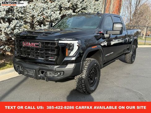 Used 2024 GMC Sierra 2500 AT4X w/ AT4X AEV Edition image 3