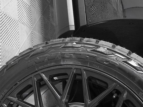 Used 2026 GMC Yukon XL AT4 Ultimate image 38