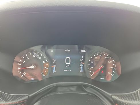 Used 2025 Jeep Compass Trailhawk AWD/4WD image 20