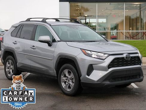 Used 2025 Toyota RAV4 XLE FWD image 1