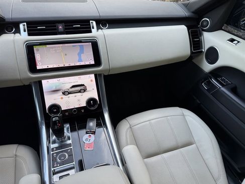 Used 2019 Land Rover Range Rover Sport HSE image 19
