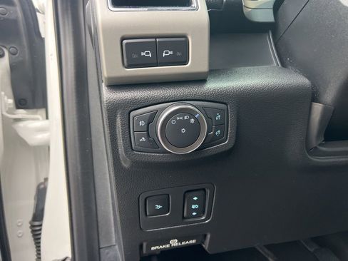 Used 2020 Ford F250 Lariat image 22