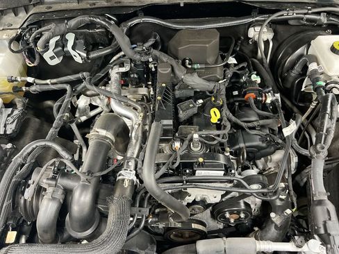 Used 2024 Ford Bronco Outer Banks image 25