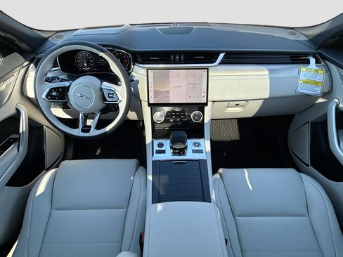 New 2026 Jaguar F-PACE R-Dynamic S image 16