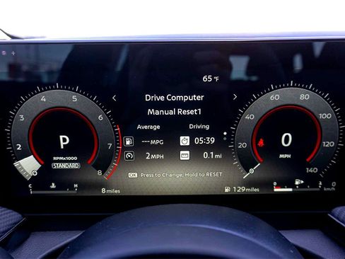 New 2025 Nissan Kicks SR w/ Illumination Package image 12