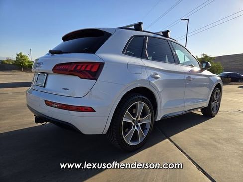 Used 2020 Audi Q5 2.0T Premium Plus w/ Premium Plus Package AWD/4WD image 6