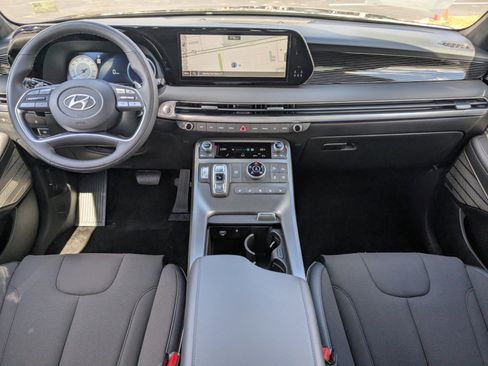 New 2025 Hyundai Palisade Calligraphy image 15