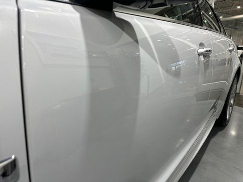 Used 2016 Jaguar XJ R-Sport RWD image 19