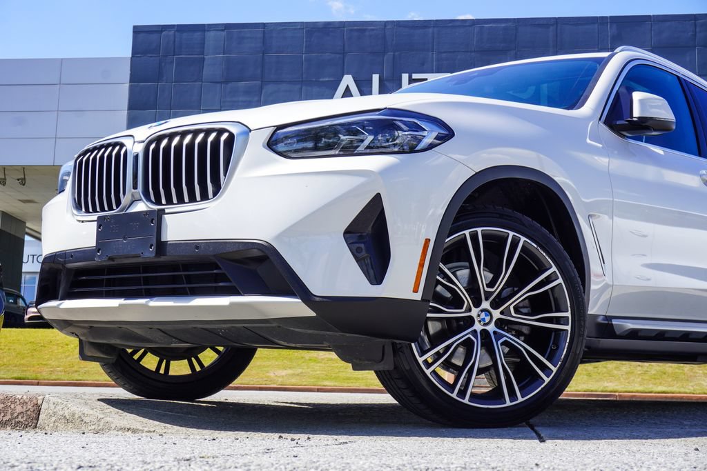 Used 2023 BMW X3 xDrive30i w/ Convenience Package w/ZPA AWD/4WD image 2